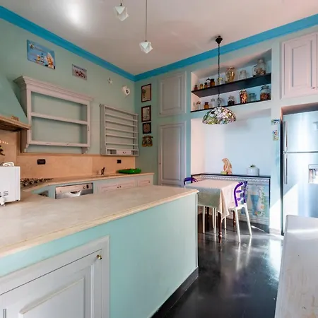 Altido Gorgeous Flat With Exceptional Sea Views * جنوة