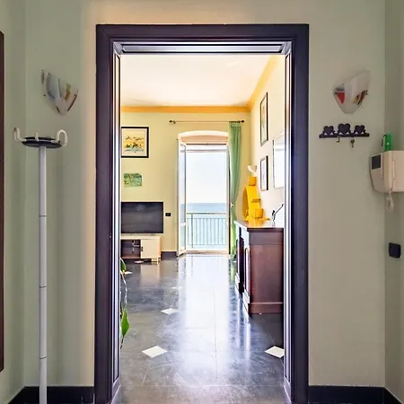 Altido Gorgeous Flat With Exceptional Sea Views *